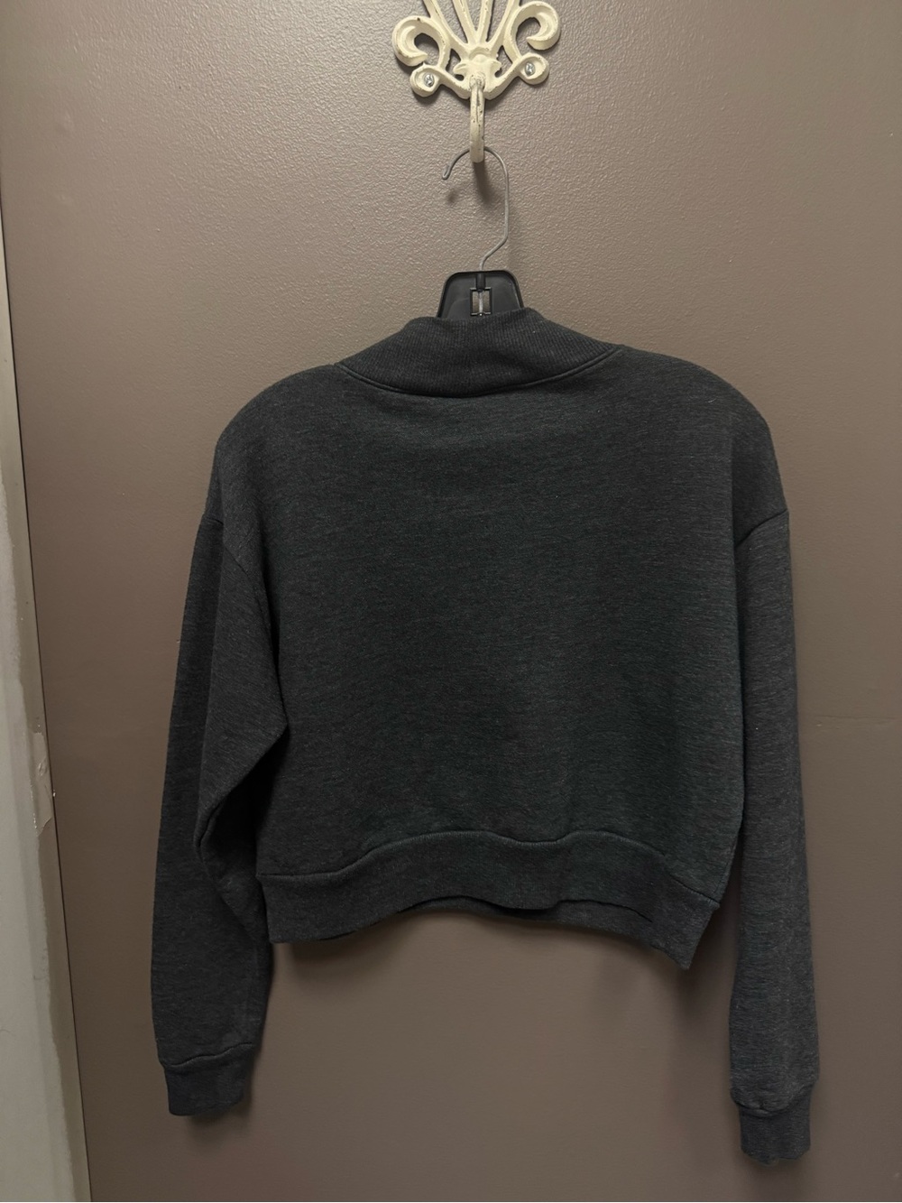 Philadelphia Eagles Charcoal Cropped Mock Neck Sweatshirt - Picture 8 of 14